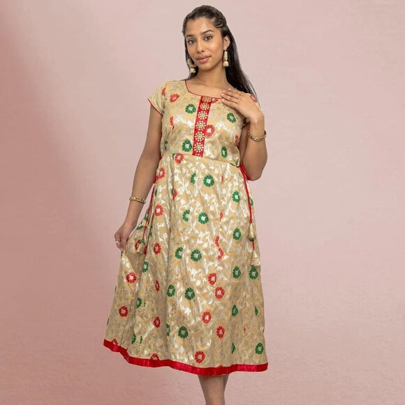 Ivory and Beige Silk Knee-Length Dress | Muvvas Boutique - Picture 2 of 4